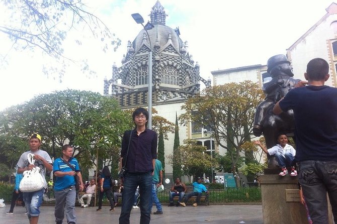 Best Full Day Private Medellin City Tour and Botero´s Plaza - Metrocable and Parque Arví: views plus real altitude