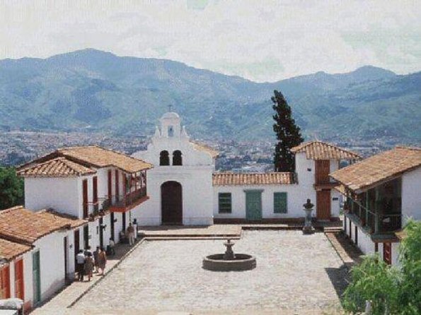 City tour, Commune 13, Metro Cable, Botero Park and more. Private - Key things to know before you go