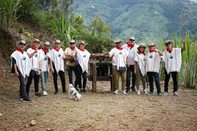 Coffee Tour with arrival on horseback and sugar cane processing - Lunch in the Mountains: Banana-Leaf Style and Cold-Cut Friendly
