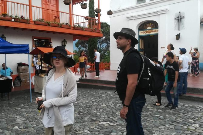 Combo Guatape and Medellin Sightseeing Tours - The smartest part of this day: Medellín plus Guatapé in one push
