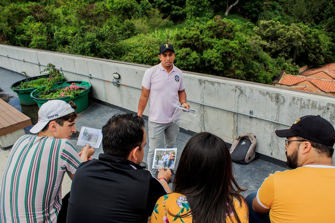 Commune 13, Graffitour street food. History.All inclusive - Commune 13 graffiti and street food: what you’re really signing up for