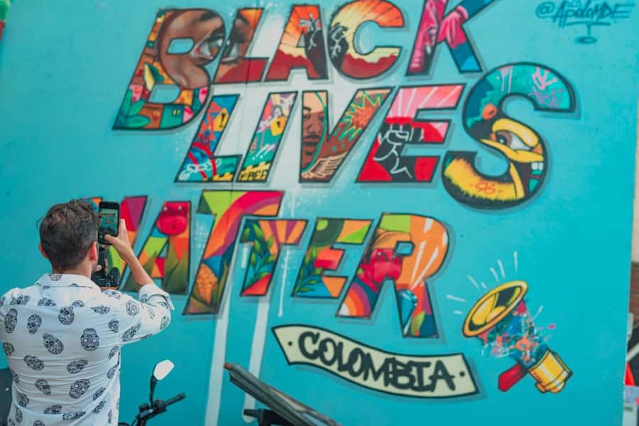 Comuna 13 and Downtown Medellín City Tour - Key points I’d plan around