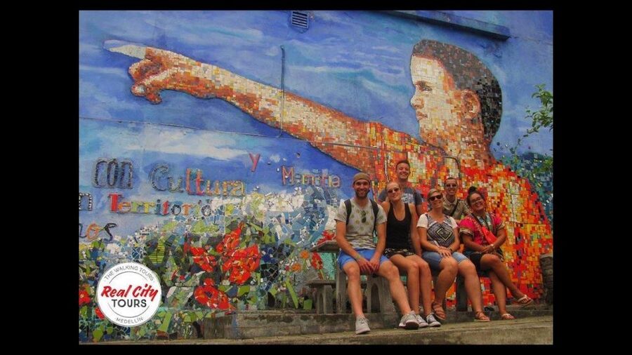 Comuna 4 - Moravia Tour - Should you book Comuna 4 - Moravia Tour?