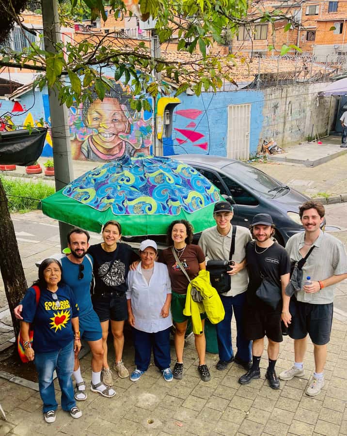 Comuna 4 - Moravia Tour - What to bring (and how to make the walk comfortable)