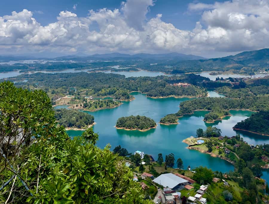 From Medellin: Guatapé Day Trip with El Peñol Rock and Lunch - Key takeaways before you go