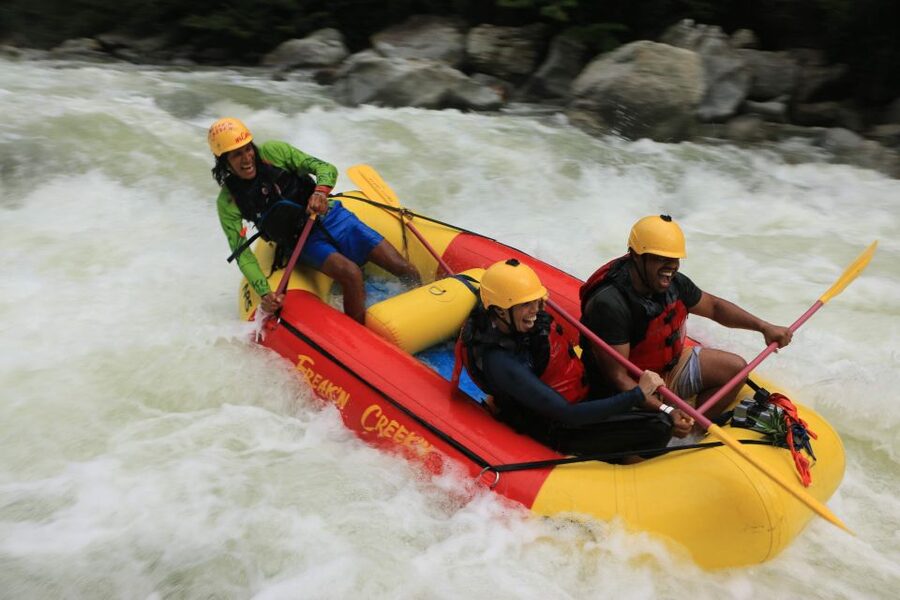 From Medellín: Paragliding and Rafting Combo Tour - Lunch Plans: Not Included, But Easy to Handle