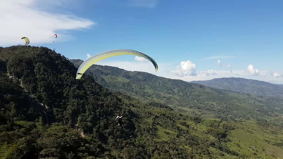 From Medellin: Private Paragliding Tour Over Waterfalls - Paragliding Over Cocorná Canyons and Waterfalls: The Medellín Day Trip That Pays Off