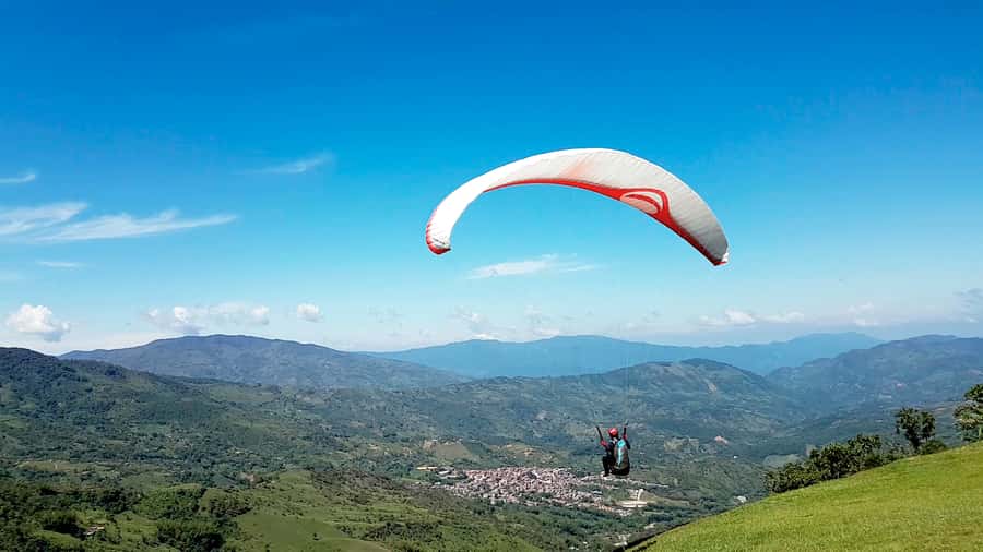 From Medellin: Private Paragliding Tour Over Waterfalls - Who This Tour Fits Best (and Who Should Skip It)