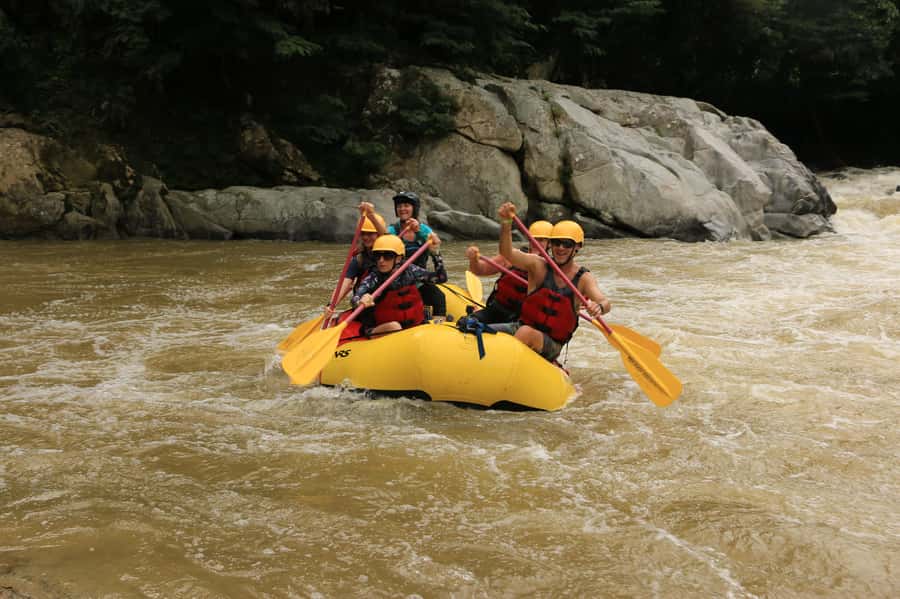 From Medellin: Rafting Experience - Paddling under Calderas Bridge: the finish moment