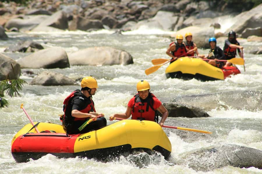 From Medellin: Rafting Experience - Getting picked up in Medellín or Rionegro (and why the timing helps)