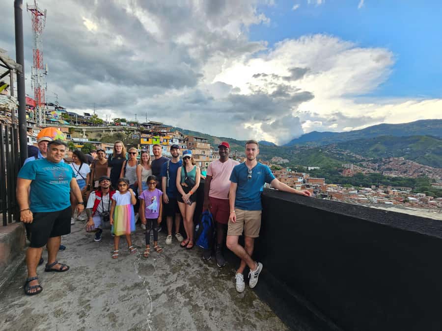 Graffiti Tour comuna 13 and cable car (made by local guides) - Price and value: what $33 buys you in the real world