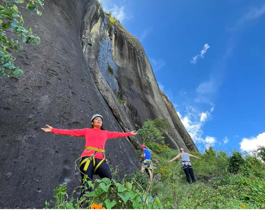 Guatapé: Iconic rock climbing for beginners and experts. - Rock of Guatapé: why this is a great beginner-to-expert climb