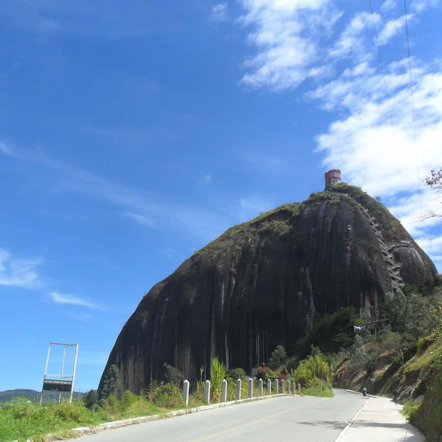 Guatapé & Peñol Rock Day Group Tour - Key moments to know before you go