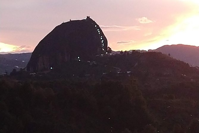 Guatapé Tour - Guatapé Dam and town time: where the day turns colorful