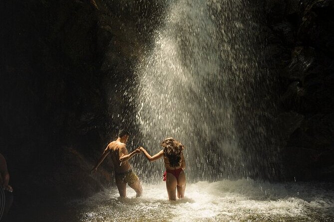 Half Day Waterfall Tour from Medellin - Chorro De Las Campanas: Your Mountain Waterfall Moment