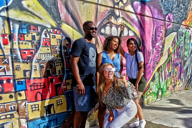 History and Street Art Tour in Comuna 13 - Why This Comuna 13 Tour Feels Like a Real Neighborhood Walk