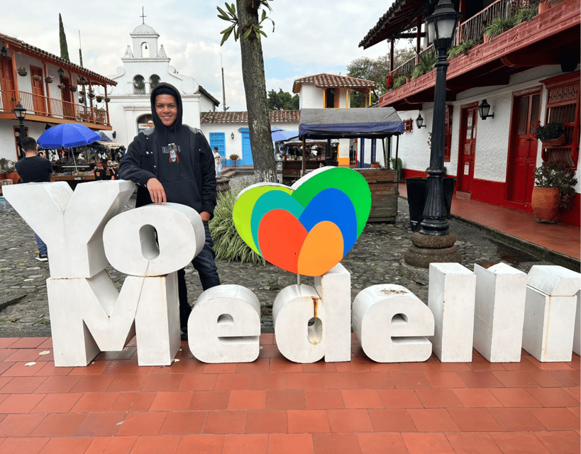 Medellín City Tour and Comuna 13 Experience - Pacing and timing: what a 9-hour day really means