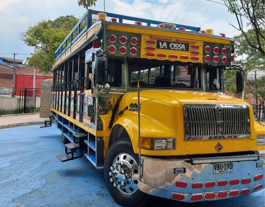 Medellín City Tour and Comuna 13 Experience - Parque de los Deseos: downtime you’ll actually use