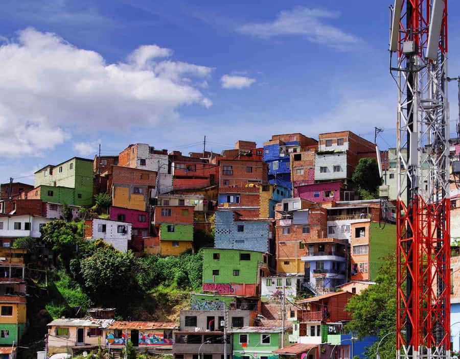 Medellín City Tour and Comuna 13 Experience - Comuna 13: electric stairs, graffiti, and a guided sense of place
