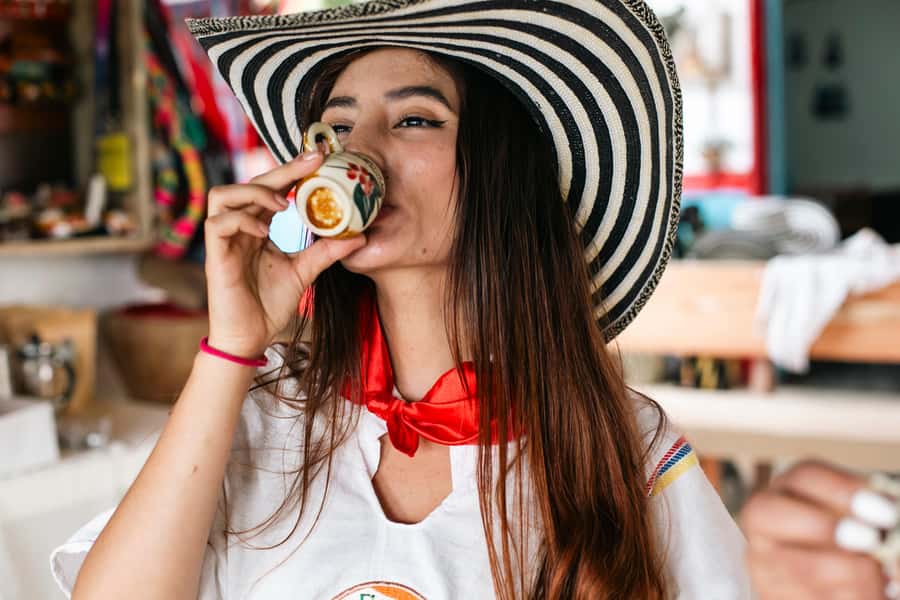 Medellin: Coffee Tour, Horseback Arrival, and Sugar Cane - From El Poblado to Western Antioquia: the ride that frames the whole day