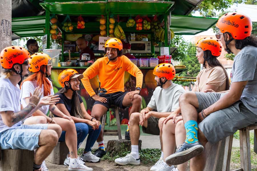 Medellín: E-bike and Foodie Tour - Belén tastings: when snacks come with a story