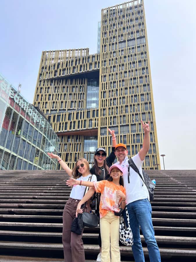 Medellin: Full Day Guided City Highlights Tour - From Inflexión Memorial Park to Pueblito Paisa: Medellín with context