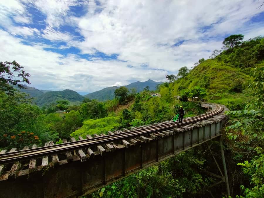 Medellín: Full-Day Mountain Bike Tour with Lunch - Waterfall Beer Stop and Wildlife-Spotting Breaks