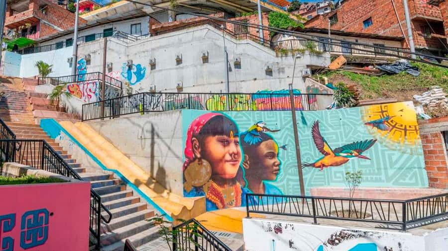 Medellin: Graffiti Tour Comuna 13 - Comuna 13, graffiti, and why this tour feels different