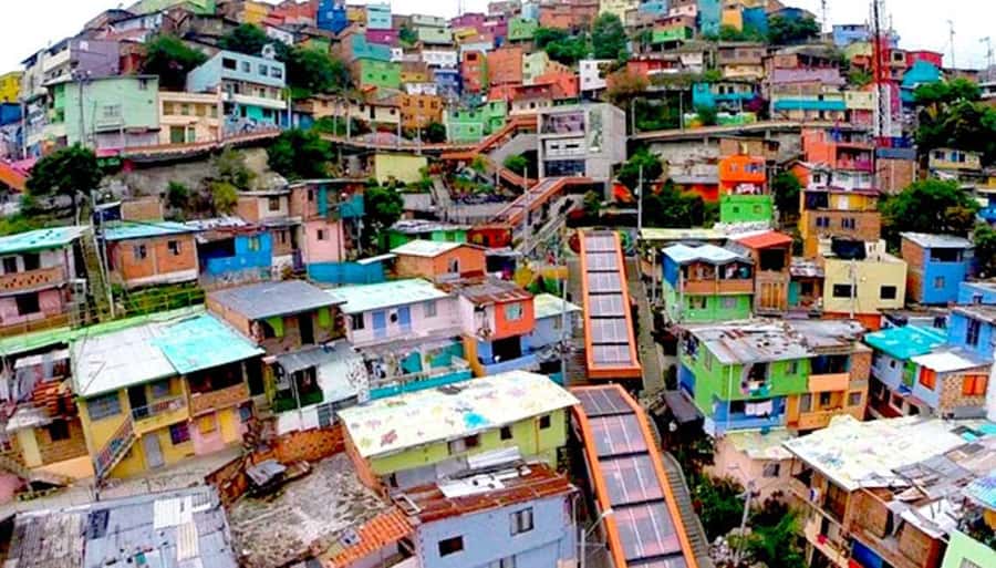 Medellin: Graffiti Tour Comuna 13 - Seeing street art with context, not just photos
