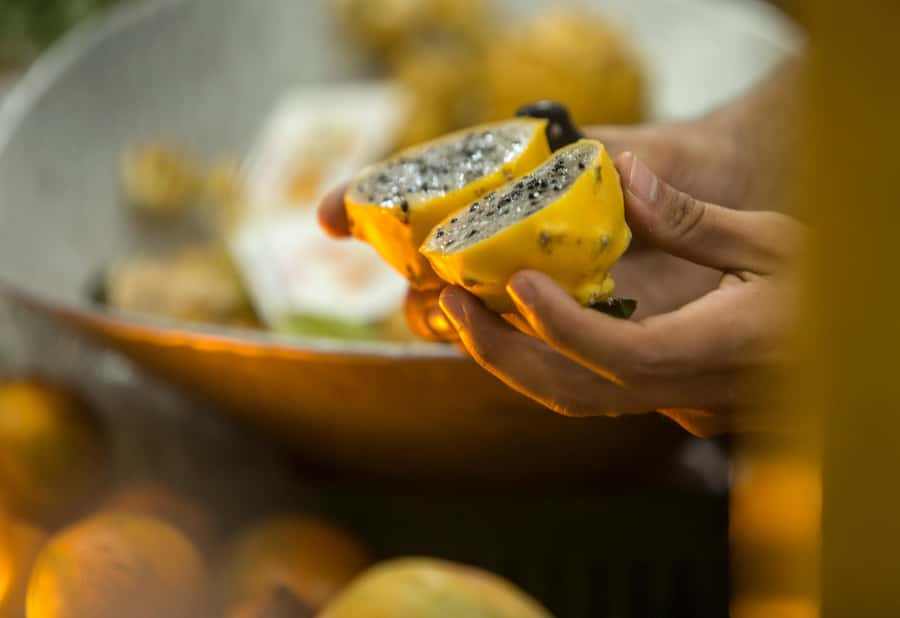 Medellín: Guided Exotic Fruits Tour - Why Medellín’s market fruit tastings feel different