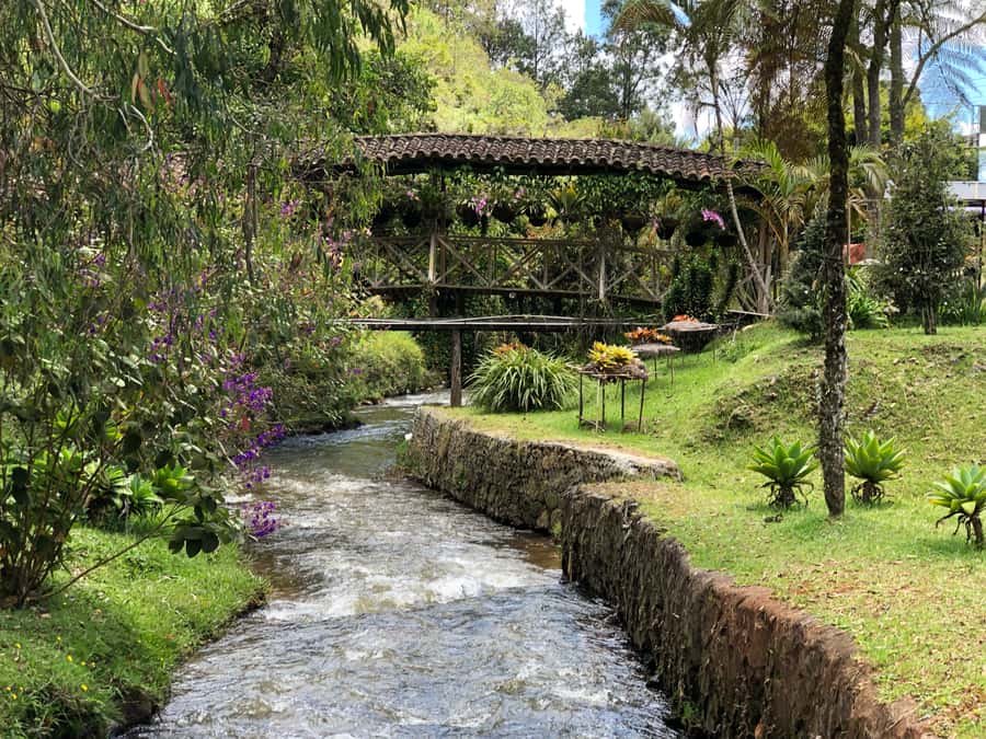 Medellín: Half-Day Private Colonial Towns Tour - Rionegro (1541): the independence-era museum stop that ties it together