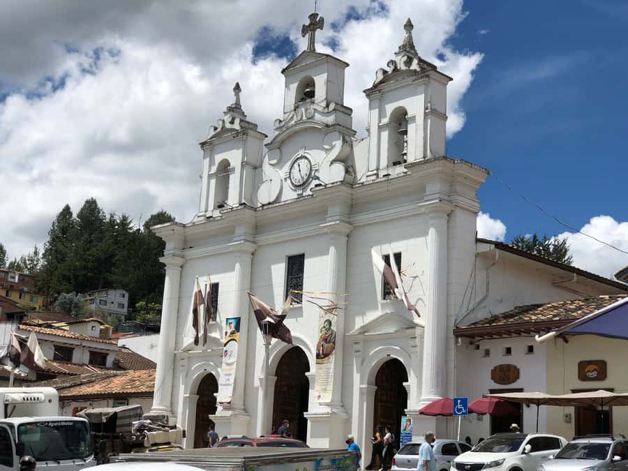 Medellín: Half-Day Private Colonial Towns Tour - Pickup, timing, and the 5-hour reality check