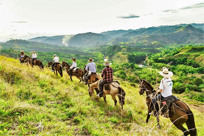 Medellin: Horseback Riding Adventure In Nature (Don't Overpay) - The 1.5-hour ride: pace, views, and photo stops