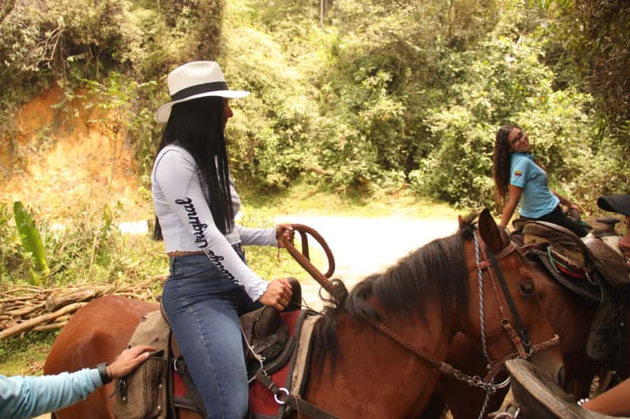 Medellin: Horseback Riding in the Medellin Mountains - Meet the Guides and the Horses (And Why It Feels Safe)