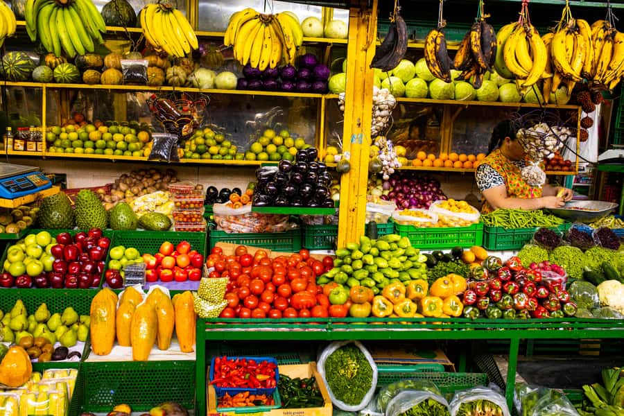Medellín Multi-sensory Tour in the market, +15 Exotic Fruits - Plaza Minorista José María Villa: Medellín’s Flavor Factory Since 1984