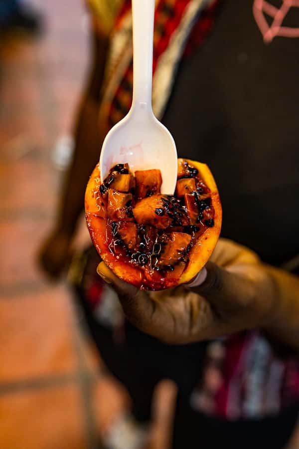 Medellín Multi-sensory Tour in the market, +15 Exotic Fruits - The Main Event: Tasting 15–20 Exotic Fruits (and Learning How to Eat Them)