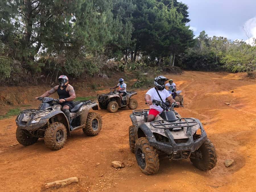 Medellin Off-Road Adventure Tour by Quad Bike - From El Poblado to the hillside: how timing really works