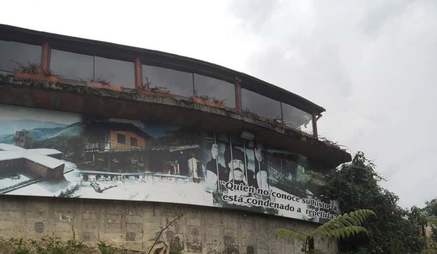 Medellín: Pablo Escobar Jail Private Tour - Key things to know before you go