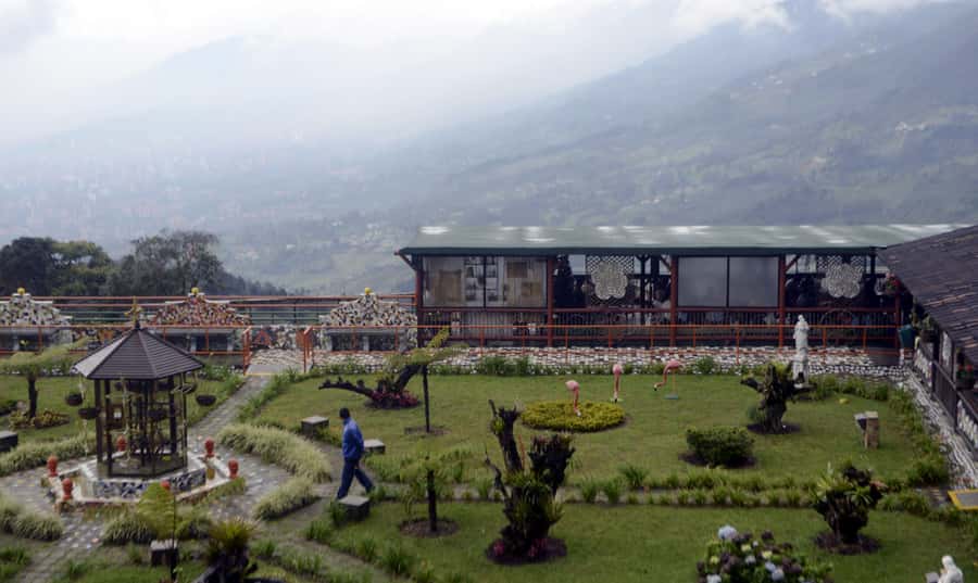 Medellín: Pablo Escobar Jail Private Tour - A 4-hour narco reality check in Medellín