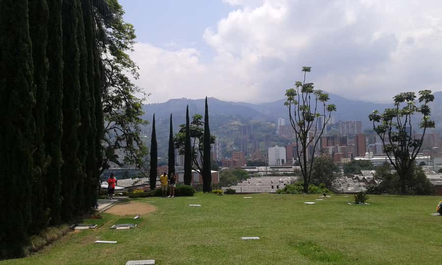 Medellín: Pablo Escobar Jail Private Tour - Pickup zones, timing, and how the half-day actually works