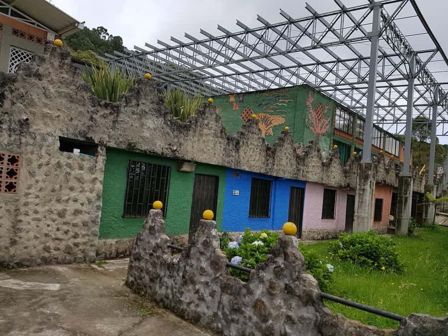 Medellín: Pablo Escobar Jail Private Tour - The murder site where associates were killed