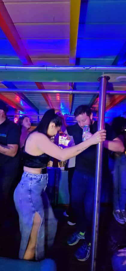Medellin: Party Bus with DJ & Street Food Tastings - DJ and Guide: How the Party Gets Managed