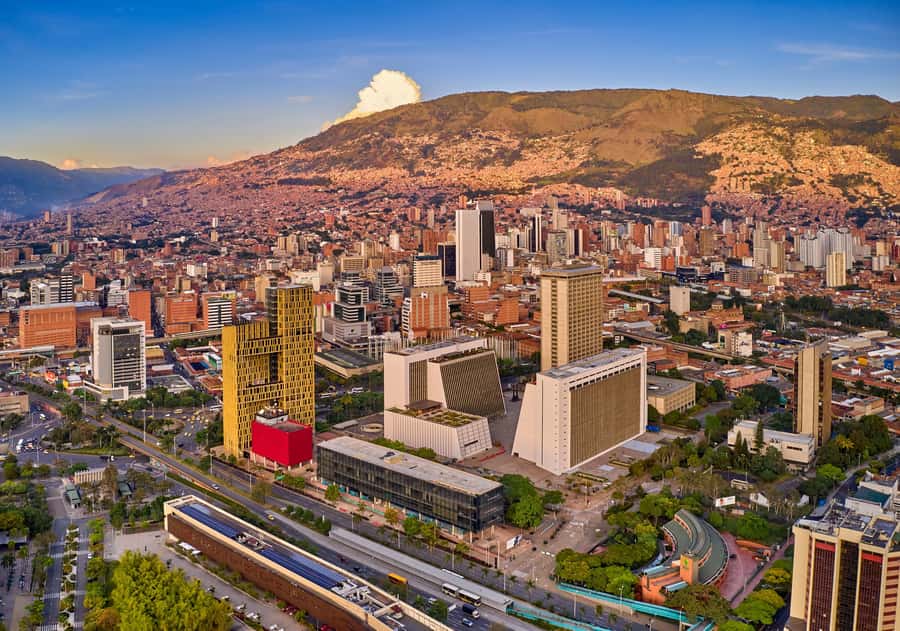 Medellín: Private City Tour with Metrocable and Comuna 13 - Botero Plaza: Iconic Sculptures With Real Medellín Context