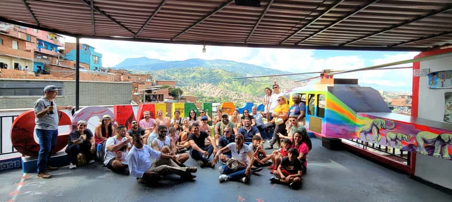 Medellín: Private City Tour with Metrocable and Comuna 13 - Metrocable: Medellín’s Big View Ride (and Why It Matters)