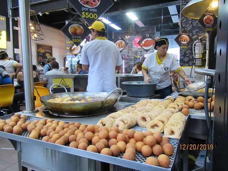 Medellín: Private Food Tour With The Best Viewpoints. - Why Medellín’s viewpoint stops are smart on a food tour