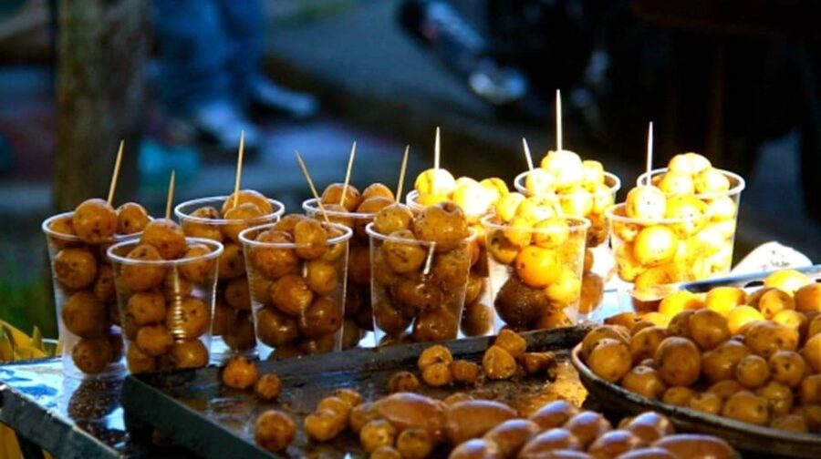 Medellín: Private Food Tour With The Best Viewpoints. - El Zarzal viewpoint + snack tasting: the Andes, the city, then the first big flavors