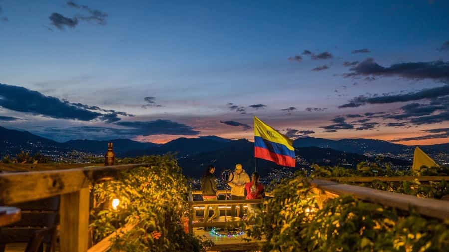 Medellín: Private Food Tour With The Best Viewpoints. - Getting picked up and riding into the Andes (the “views first” setup)