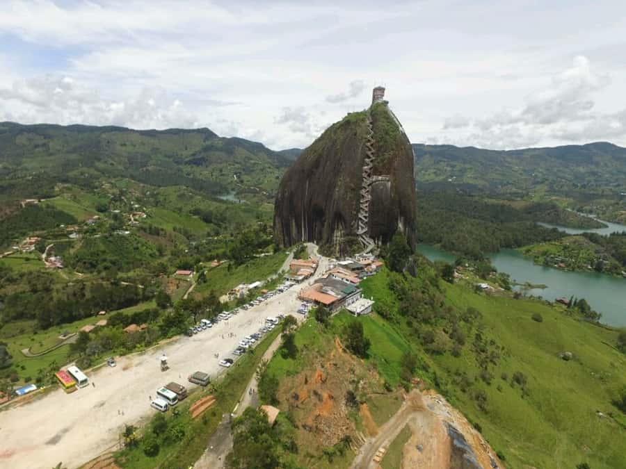 Medellín: Private Guatapé with Peñol Tickets and Boat Ride - Key things you’ll remember about Guatapé and Peñol