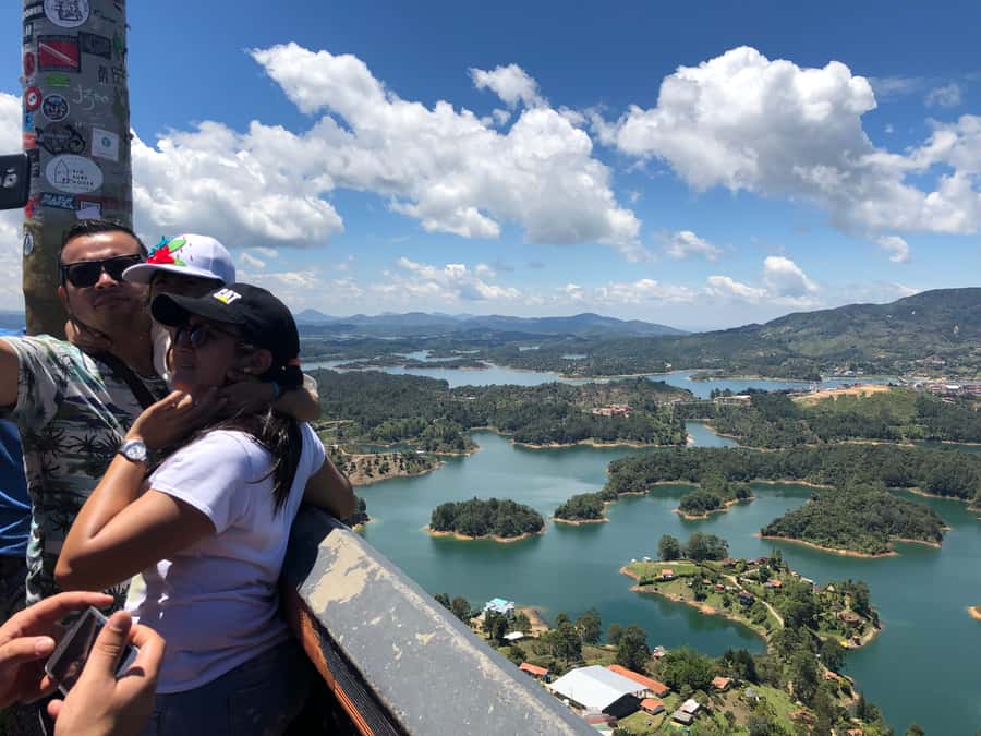 Medellín: Private Guatapé with Peñol Tickets and Boat Ride - What’s included (and what you’ll need to pay for)