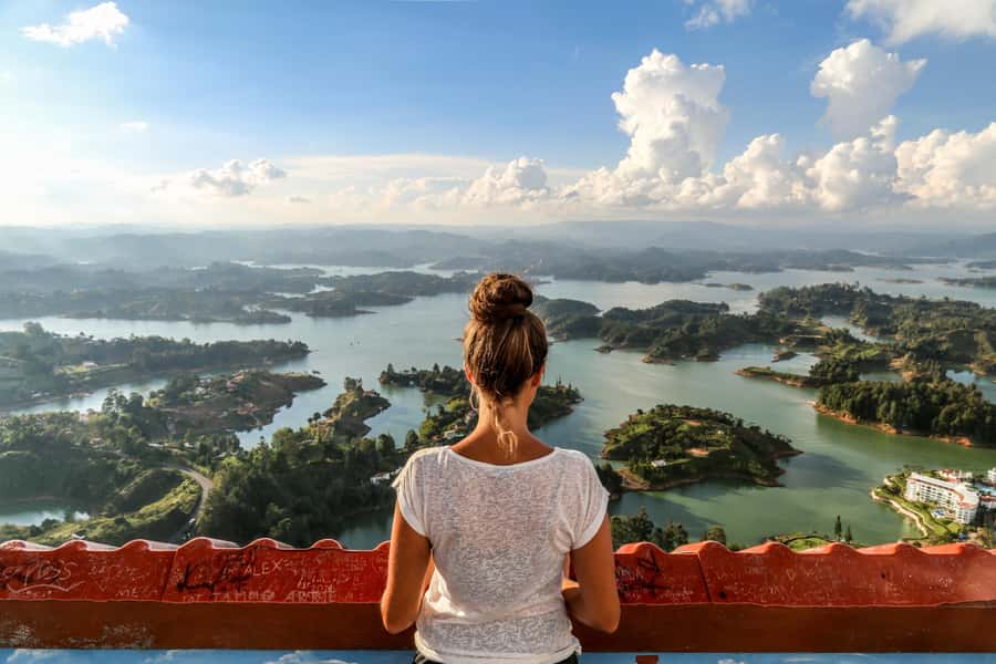 Medellín: Private Guatapé with Peñol Tickets and Boat Ride - The drive to the Guatapé region: part transportation, part preview